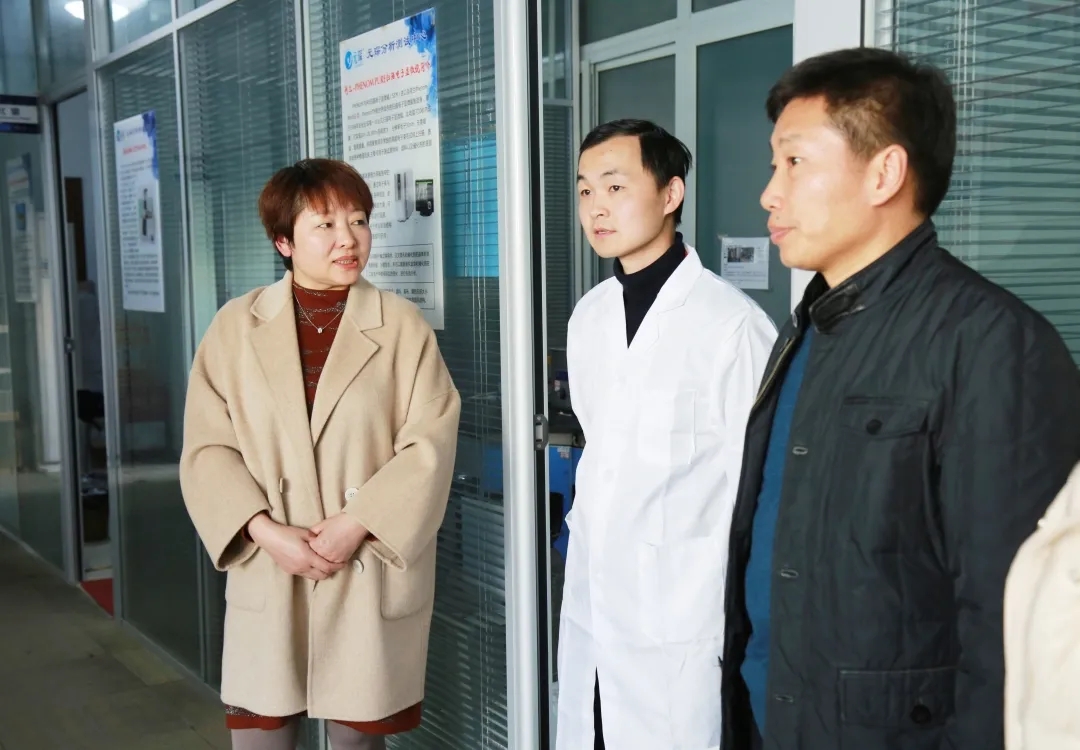 新站高新區總工會為元琛科技周冠辰藍領創新工作室授牌 新站高新區總工會為元琛科技周冠辰藍領創新工作室授牌